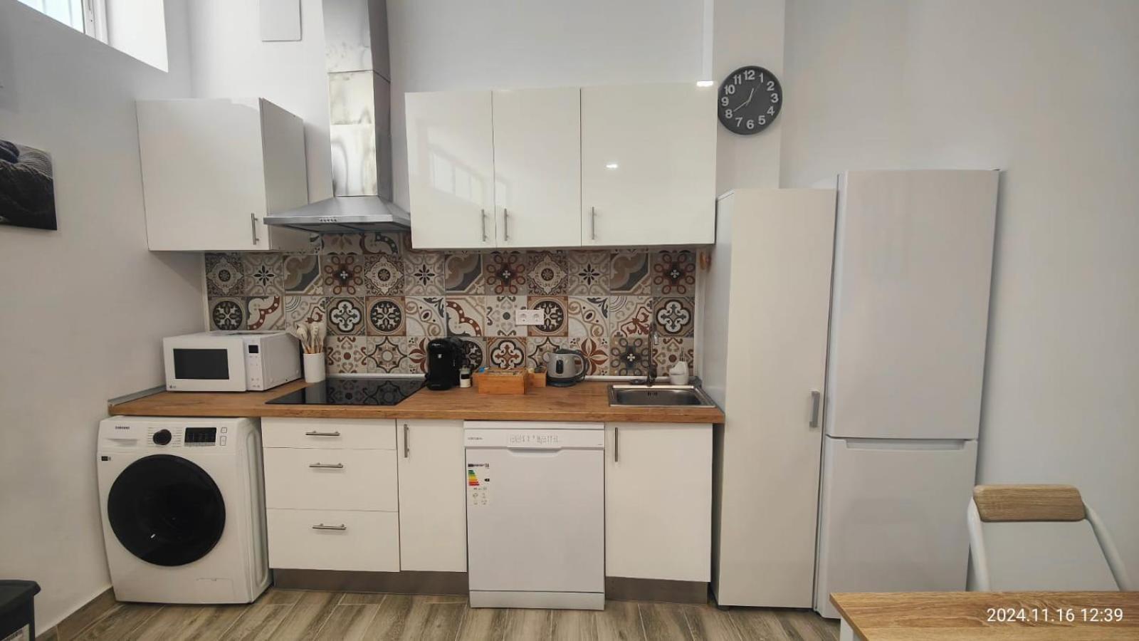 Apartament Seville In Alameda De Hercules Exteriör bild